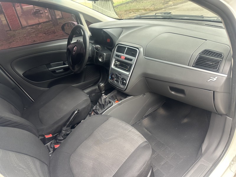 PUNTO 1.4 ATTRACTIVE 8V FLEX 4P MANUAL - 2012 - CAXIAS DO SUL