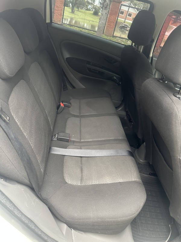 PUNTO 1.4 ATTRACTIVE 8V FLEX 4P MANUAL - 2012 - CAXIAS DO SUL