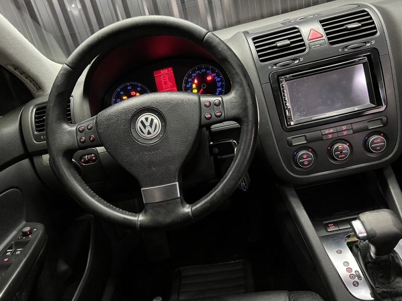 JETTA 2.5 I 20V 150CV GASOLINA 4P TIPTRONIC - 2009 - CAXIAS DO SUL