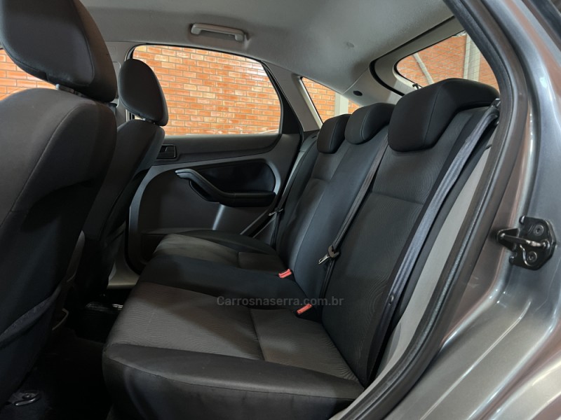 FOCUS 1.6 S 16V FLEX 4P MANUAL - 2011 - BENTO GONçALVES