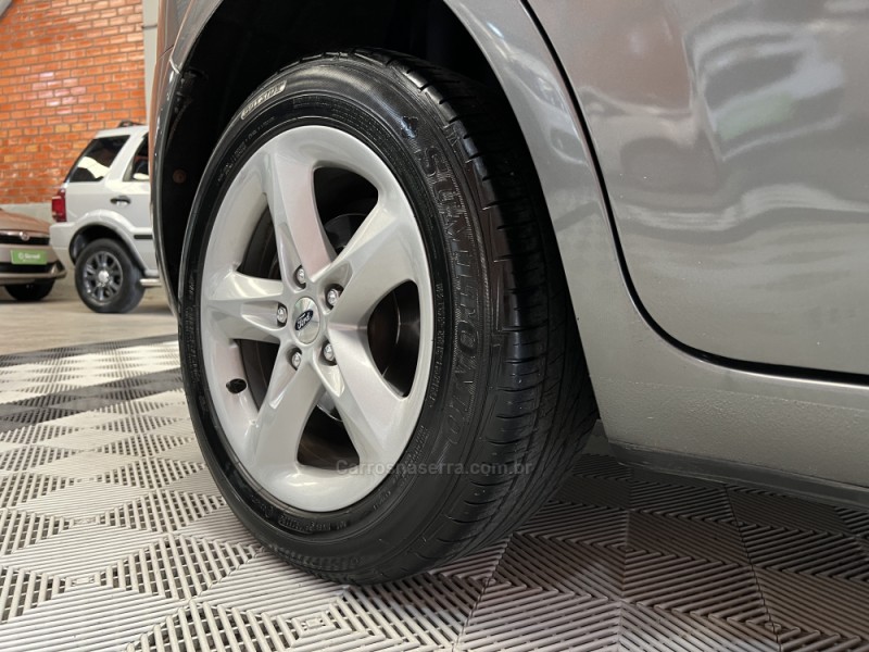 FOCUS 1.6 S 16V FLEX 4P MANUAL - 2011 - BENTO GONçALVES
