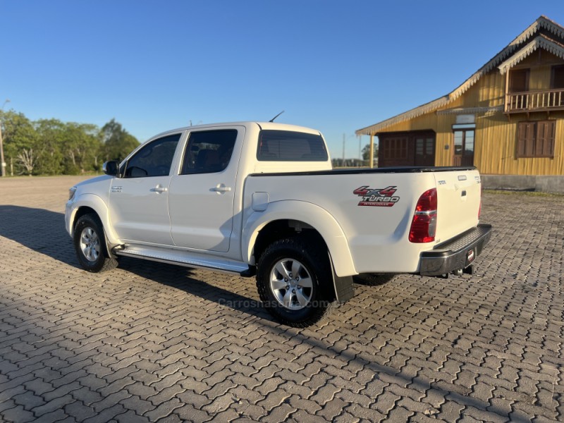 HILUX 3.0 SRV 4X4 CD 16V TURBO INTERCOOLER DIESEL 4P AUTOMÁTICO - 2015 - ANTôNIO PRADO