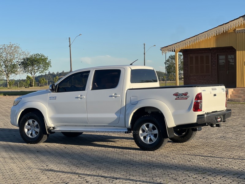 HILUX 3.0 SRV 4X4 CD 16V TURBO INTERCOOLER DIESEL 4P AUTOMÁTICO - 2015 - ANTôNIO PRADO