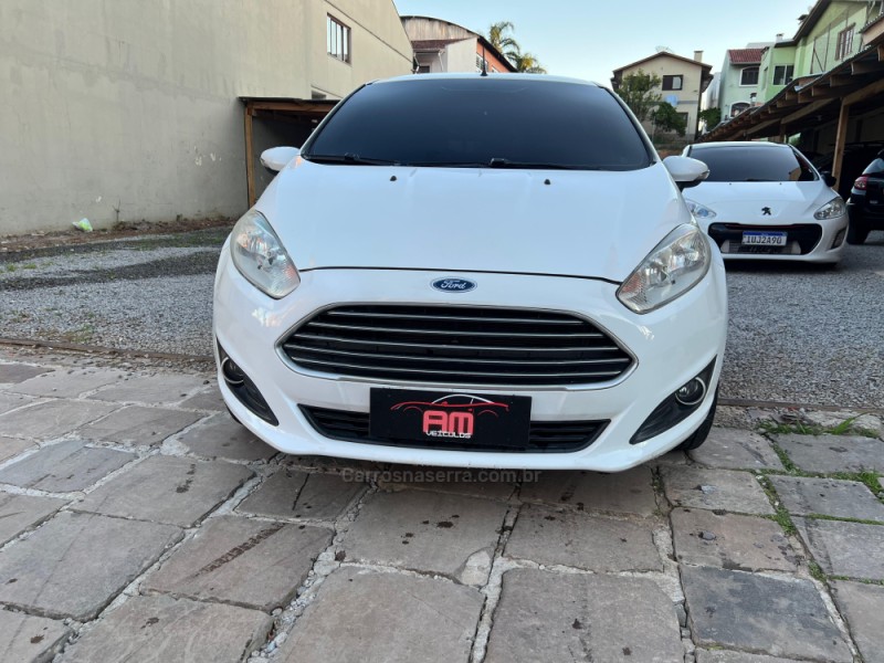 FIESTA 1.6 SE HATCH 16V FLEX 4P AUTOMÁTICO - 2014 - CAXIAS DO SUL
