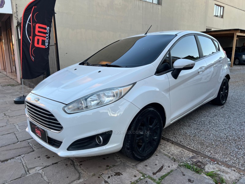 FIESTA 1.6 SE HATCH 16V FLEX 4P AUTOMÁTICO - 2014 - CAXIAS DO SUL