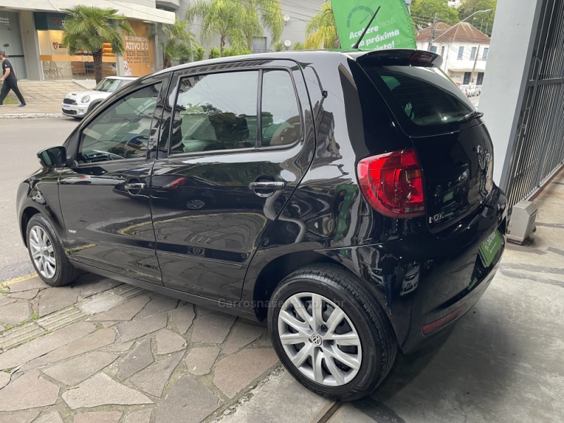 FOX 1.0 ITREND 8V FLEX 4P MANUAL - 2011 - BENTO GONçALVES