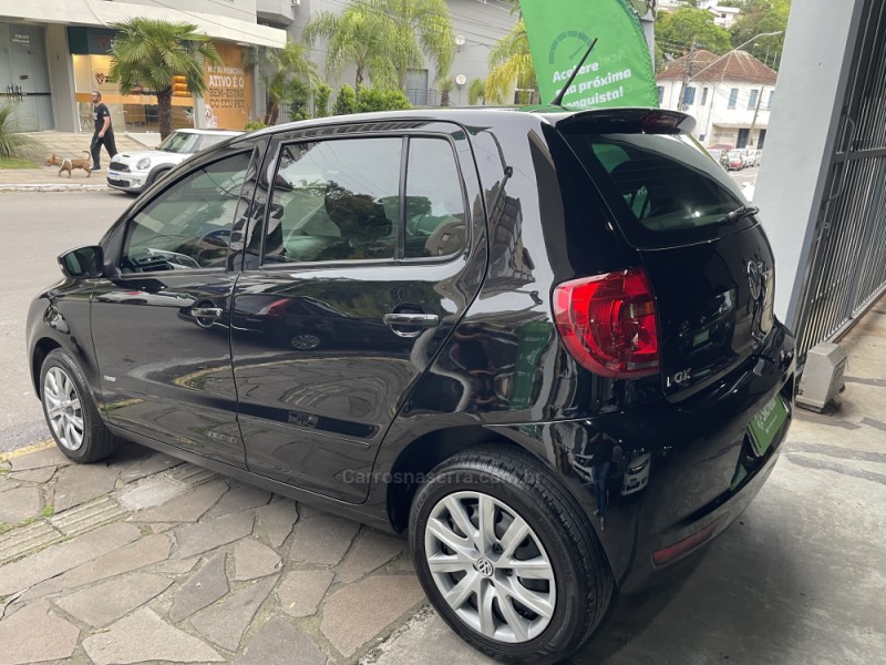 FOX 1.0 ITREND 8V FLEX 4P MANUAL - 2011 - BENTO GONçALVES
