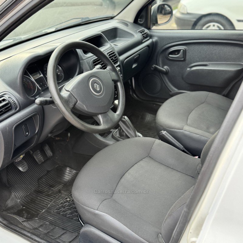 CLIO 1.0 AUTHENTIQUE 16V FLEX 4P MANUAL - 2014 - NOVO HAMBURGO