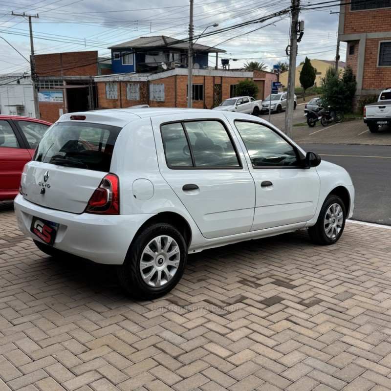 CLIO 1.0 AUTHENTIQUE 16V FLEX 4P MANUAL - 2014 - NOVO HAMBURGO
