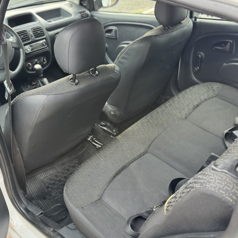 CLIO 1.0 AUTHENTIQUE 16V FLEX 4P MANUAL - 2014 - NOVO HAMBURGO