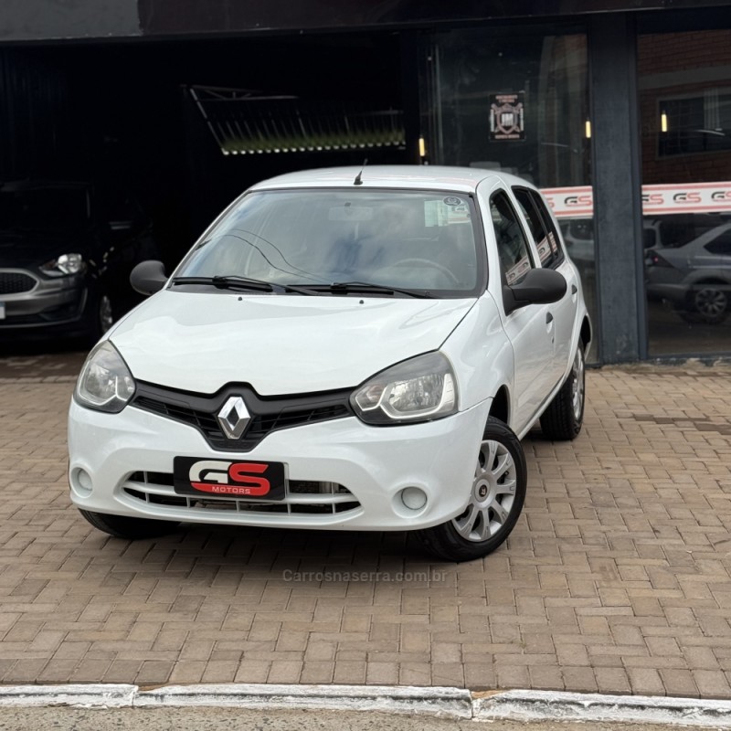 CLIO 1.0 AUTHENTIQUE 16V FLEX 4P MANUAL - 2014 - NOVO HAMBURGO