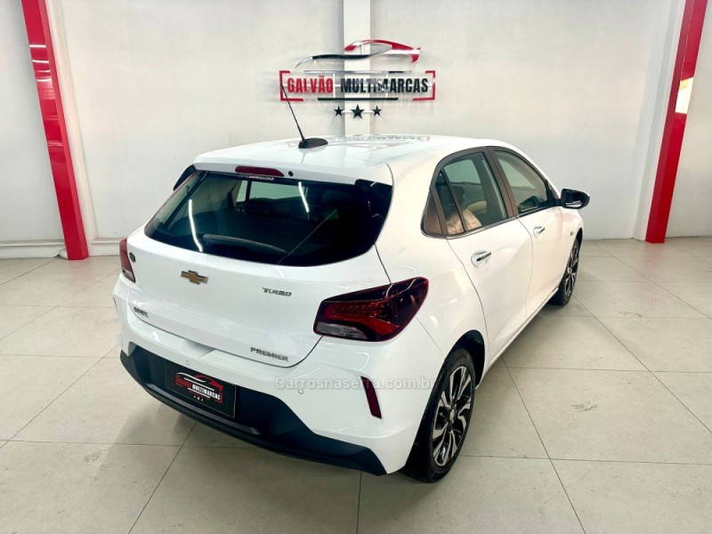 ONIX 1.0 PREMIER II 12V TURBO FLEX 4P AUTOMÁTICO - 2023 - CAXIAS DO SUL