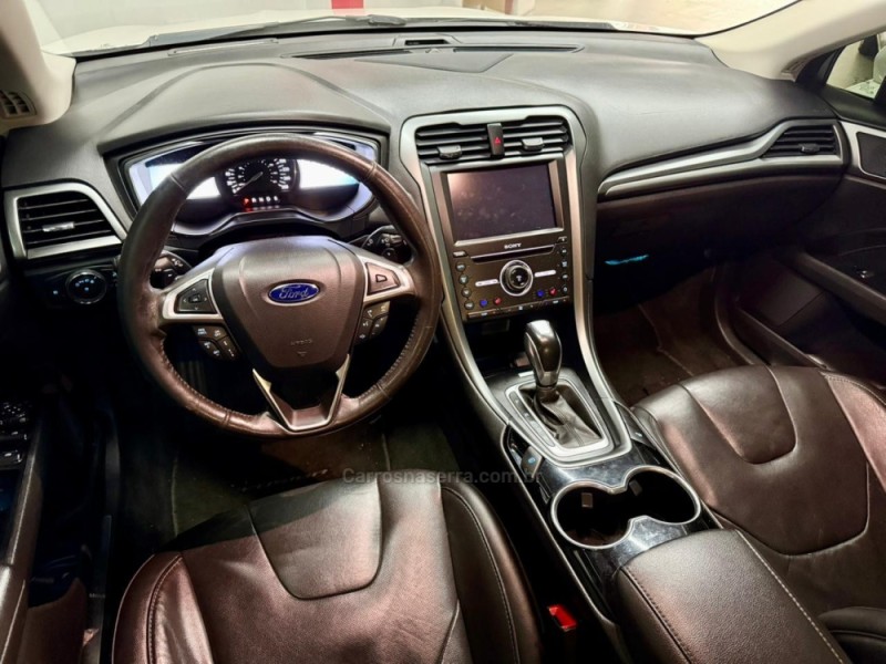 FUSION 2.0 TITANIUM AWD 16V GASOLINA 4P AUTOMÁTICO - 2016 - CAXIAS DO SUL