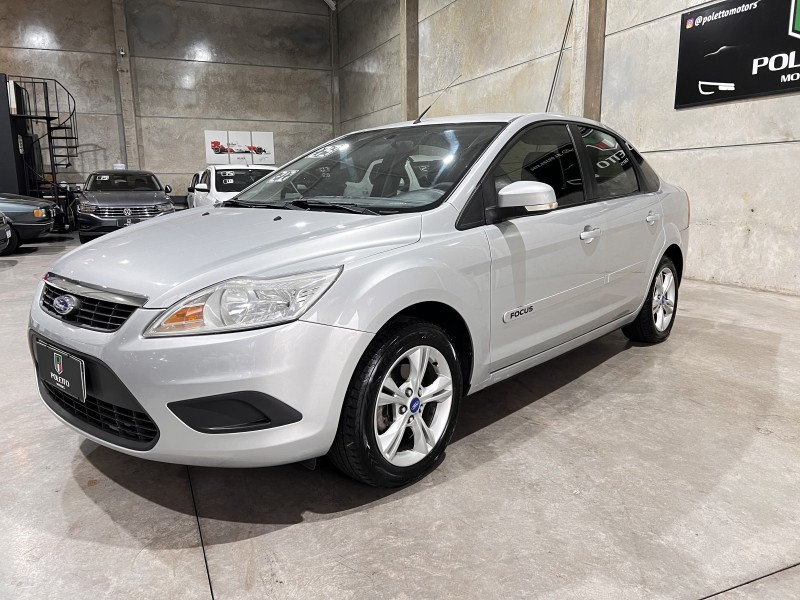 FOCUS 2.0 GLX SEDAN 16V FLEX 4P AUTOMÁTICO - 2009 - CAXIAS DO SUL