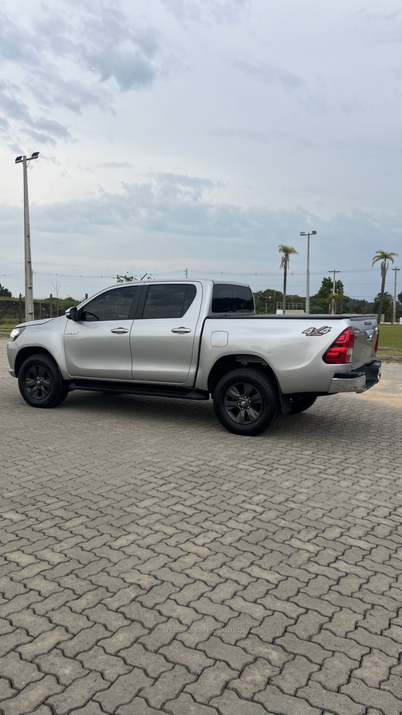 HILUX 2.8 SRV 4X4 CD 16V DIESEL 4P AUTOMÁTICO - 2017 - ANTôNIO PRADO