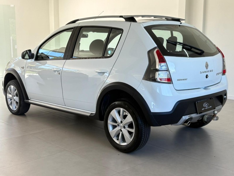 SANDERO 1.6 STEPWAY 8V FLEX 4P MANUAL - 2014 - BENTO GONçALVES