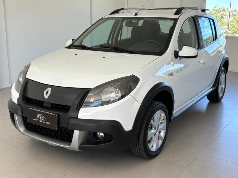 SANDERO 1.6 STEPWAY 8V FLEX 4P MANUAL - 2014 - BENTO GONçALVES