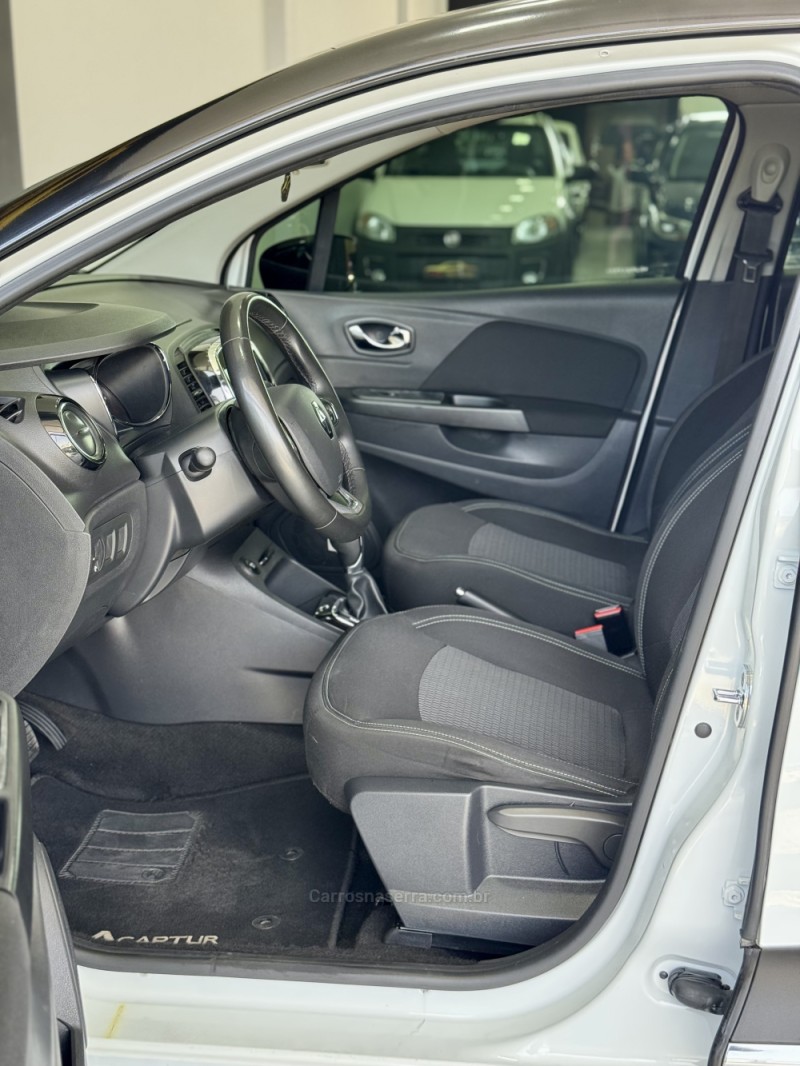 CAPTUR 1.6 LIFE 16V FLEX 4P AUTOMÁTICO - 2019 - CAXIAS DO SUL