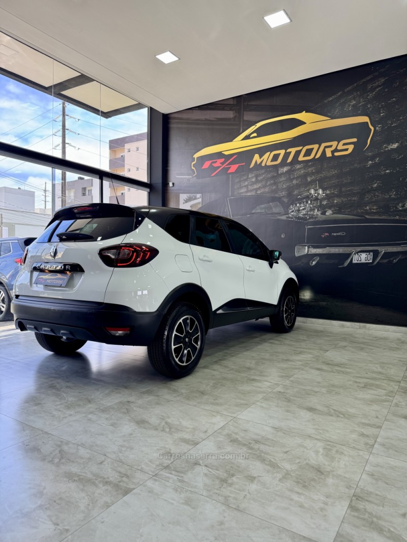 CAPTUR 1.6 LIFE 16V FLEX 4P AUTOMÁTICO - 2019 - CAXIAS DO SUL
