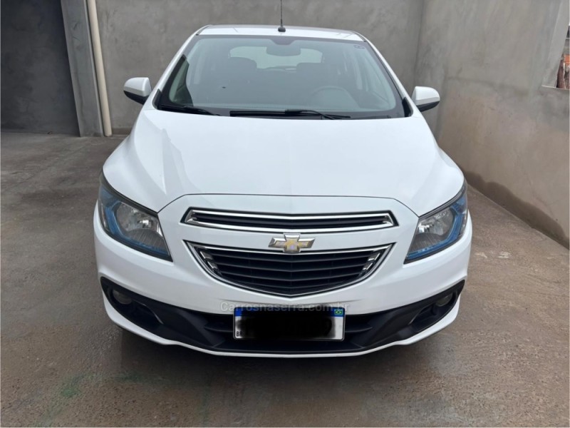 ONIX 1.4 MPFI LTZ 8V FLEX 4P MANUAL - 2015 - CAXIAS DO SUL