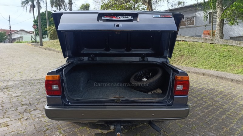 F-1000 3.9 SR XK DESERTER DIESEL MANUAL - 1992 - CAXIAS DO SUL