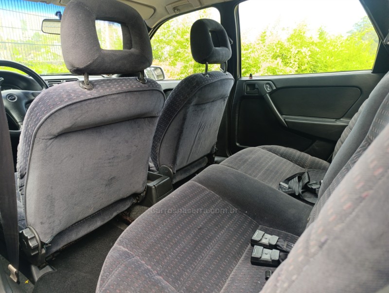 VECTRA 2.0 MPFI GLS 8V GASOLINA 4P MANUAL - 1995 - CAXIAS DO SUL