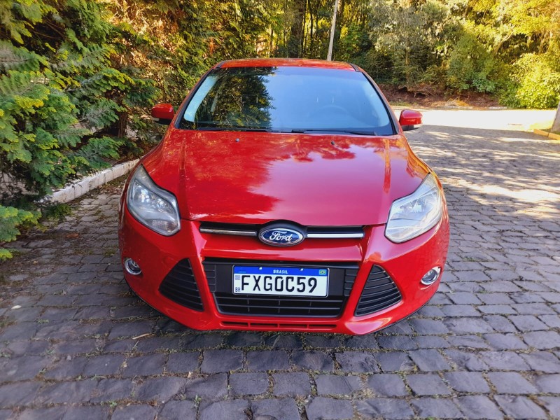 FOCUS 2.0 SE HATCH 16V FLEX 4P AUTO - 2015 - FARROUPILHA