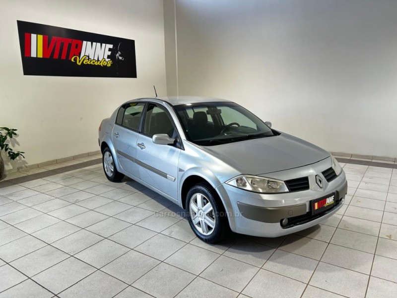 MÉGANE 1.6 DYNAMIQUE 16V FLEX 4P MANUAL - 2007 - CAXIAS DO SUL