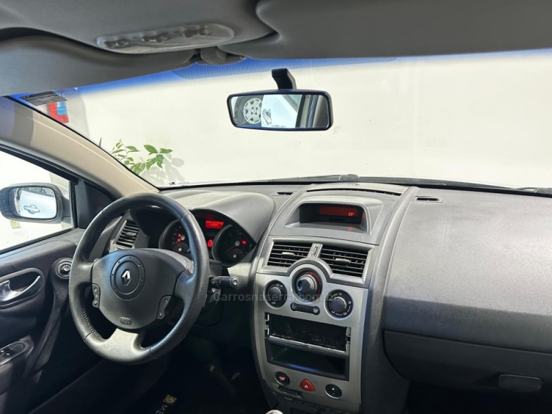 MÉGANE 1.6 DYNAMIQUE 16V FLEX 4P MANUAL - 2007 - CAXIAS DO SUL