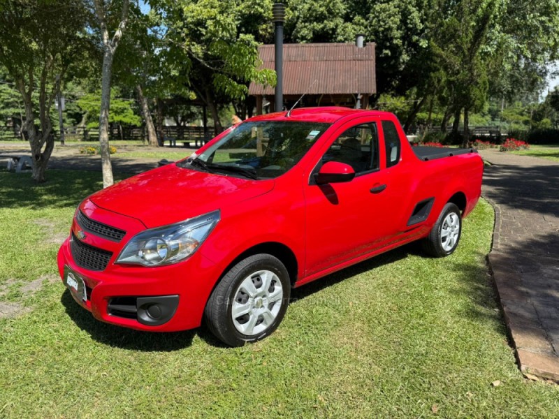 MONTANA 1.4 MPFI LS CS 8V FLEX 2P MANUAL