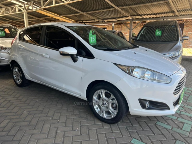 FIESTA 1.6 SE HATCH 16V FLEX 4P MANUAL - 2015 - GARIBALDI