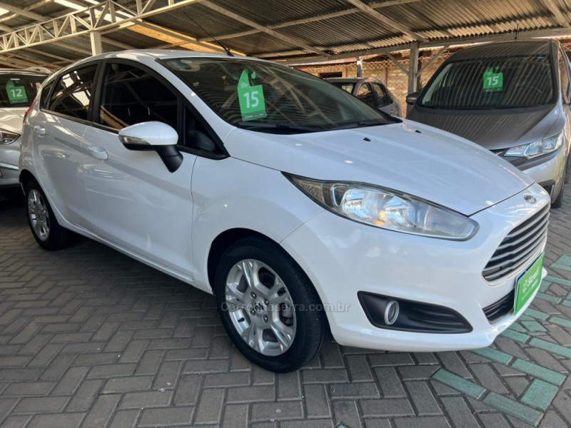 FIESTA 1.6 SE HATCH 16V FLEX 4P MANUAL - 2015 - GARIBALDI