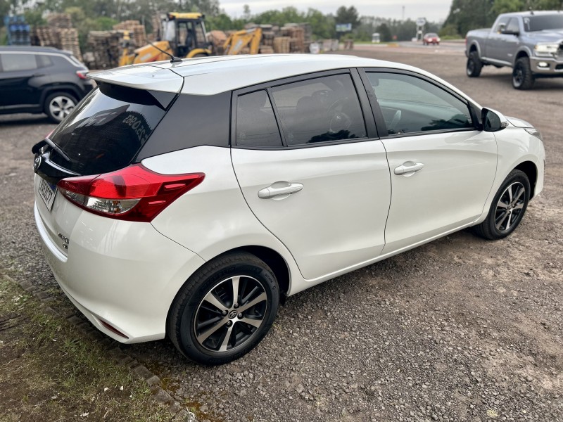 YARIS 1.5 XS 16V FLEX 4P AUTOMÁTICO - 2020 - SãO SEBASTIãO DO CAí