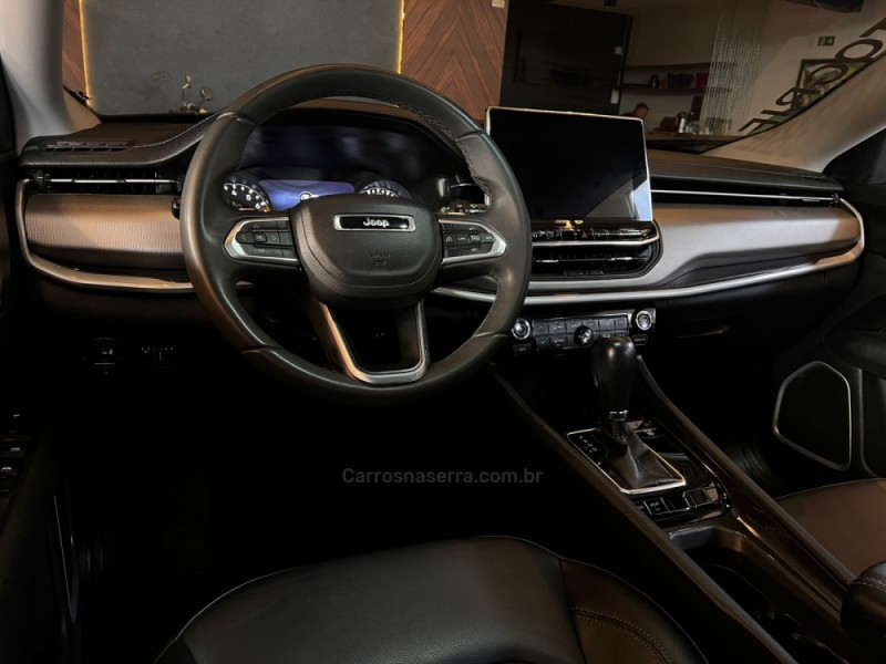 COMPASS 1.3 LONGITUDE T270 16V TURBO 4X2 FLEX 4P AUTOMÁTICO - 2022 - CAMPO BOM