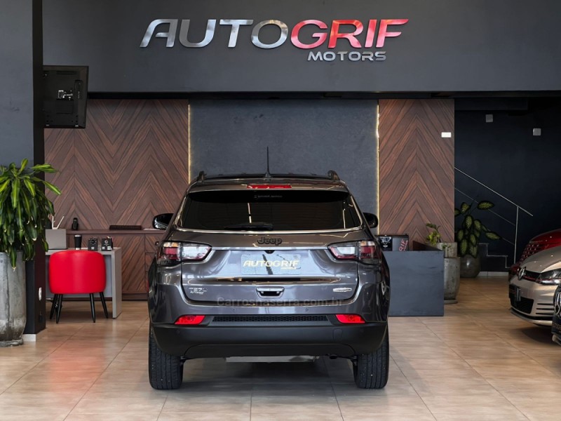 COMPASS 1.3 LONGITUDE T270 16V TURBO 4X2 FLEX 4P AUTOMÁTICO - 2022 - CAMPO BOM