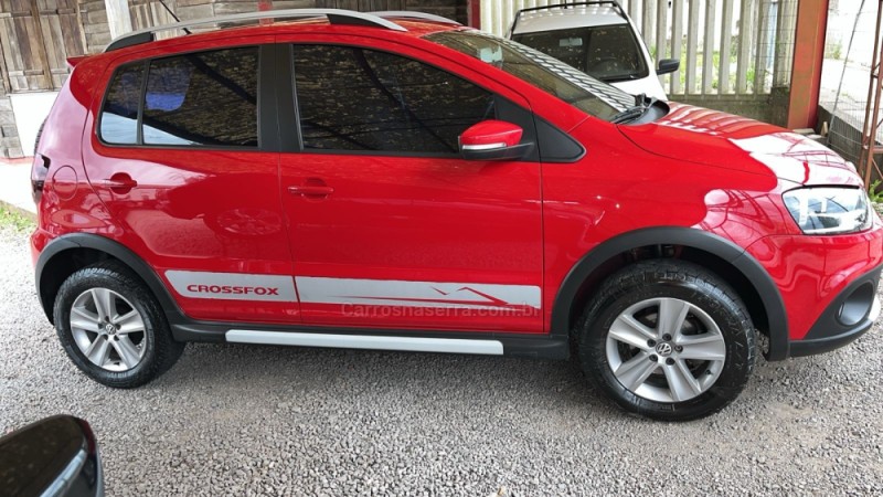 CROSSFOX 1.6 MI FLEX 8V 4P MANUAL - 2011 - VERANóPOLIS