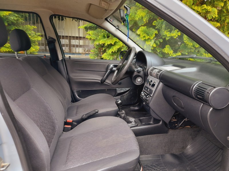 CORSA 1.0 MPFI CLASSIC SEDAN SPIRIT 8V FLEX 4P MANUAL - 2006 - FARROUPILHA