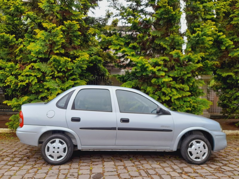 CORSA 1.0 MPFI CLASSIC SEDAN SPIRIT 8V FLEX 4P MANUAL - 2006 - FARROUPILHA