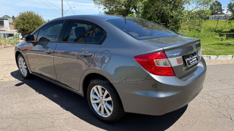 CIVIC 2.0 LXR 16V FLEX 4P AUTOMÁTICO - 2014 - DOIS IRMãOS