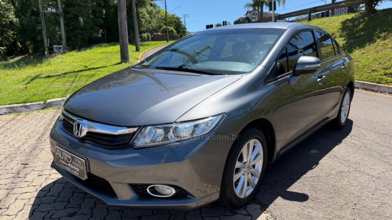 CIVIC 2.0 LXR 16V FLEX 4P AUTOMÁTICO - 2014 - DOIS IRMãOS