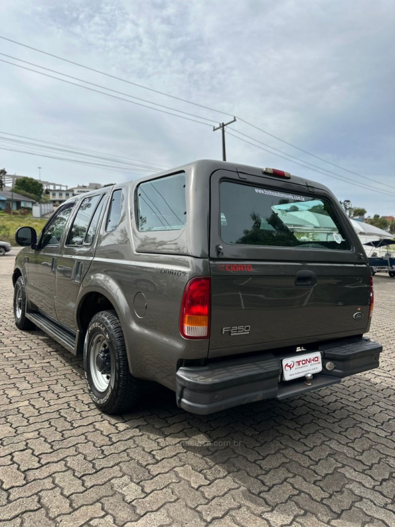 F-250 4.2 TROPICAL CD TURBO DIESEL 4P MANUAL - 2001 - LAJEADO