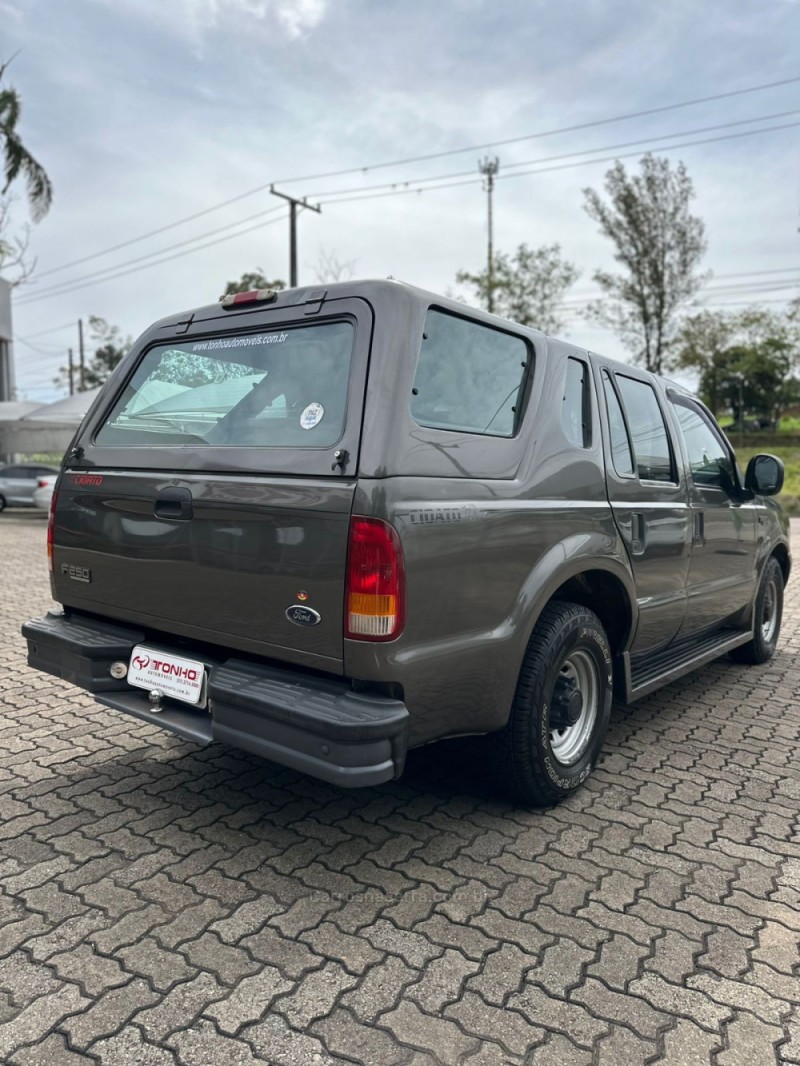 F-250 4.2 TROPICAL CD TURBO DIESEL 4P MANUAL - 2001 - LAJEADO