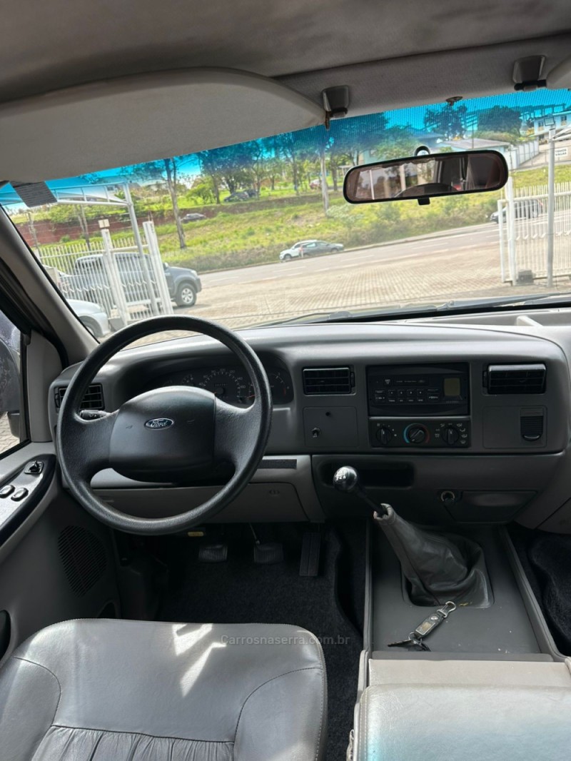 F-250 4.2 TROPICAL CD TURBO DIESEL 4P MANUAL - 2001 - LAJEADO