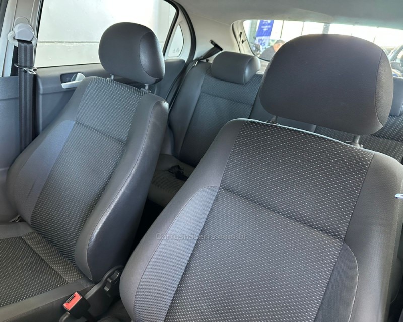 GOL 1.0 MI 8V FLEX 4P MANUAL - 2016 - VACARIA