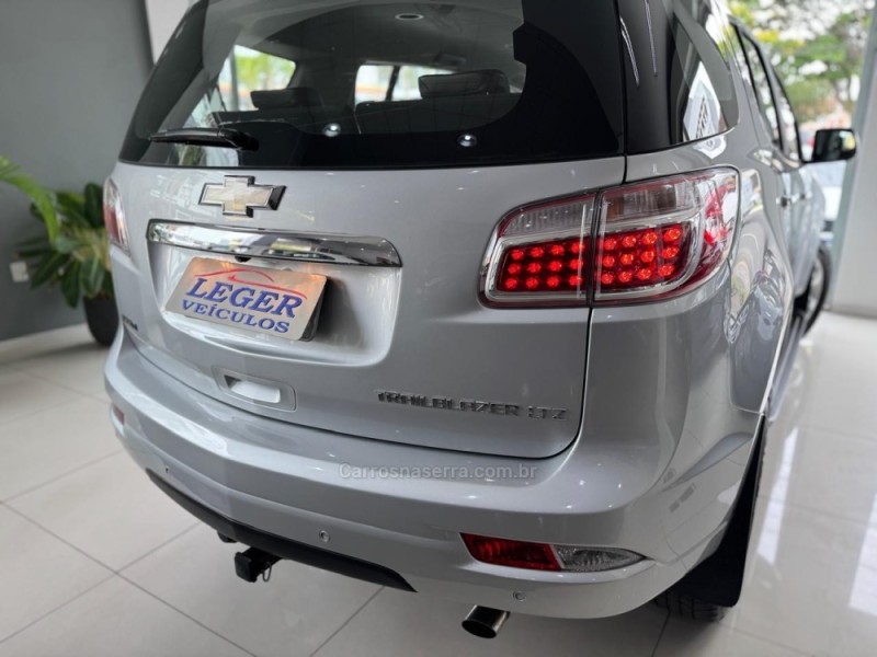 TRAILBLAZER 3.6 LTZ 4X4 V6 GASOLINA 4P AUTOMÁTICO - 2015 - SãO LEOPOLDO