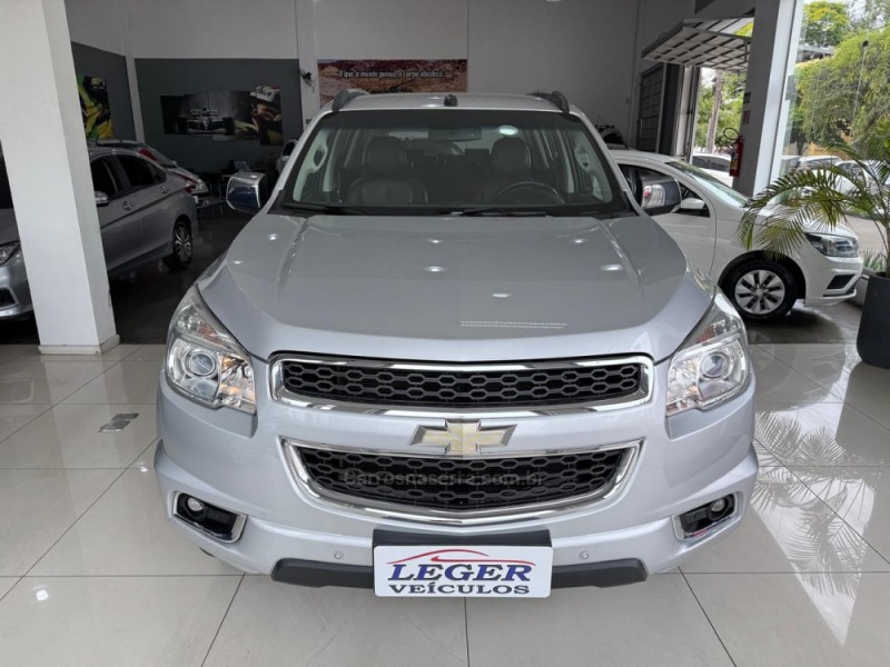 TRAILBLAZER 3.6 LTZ 4X4 V6 GASOLINA 4P AUTOMÁTICO - 2015 - SãO LEOPOLDO