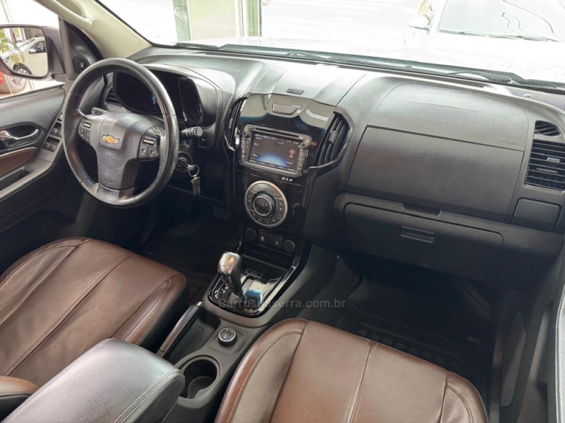 TRAILBLAZER 3.6 LTZ 4X4 V6 GASOLINA 4P AUTOMÁTICO - 2015 - SãO LEOPOLDO