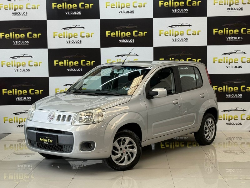 UNO 1.0 EVO VIVACE 8V FLEX 4P MANUAL