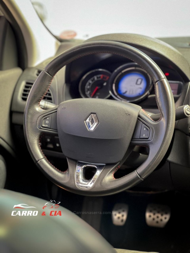 FLUENCE 2.0 GT 16V TURBO GASOLINA 4P MANUAL - 2014 - SANTA CRUZ DO SUL