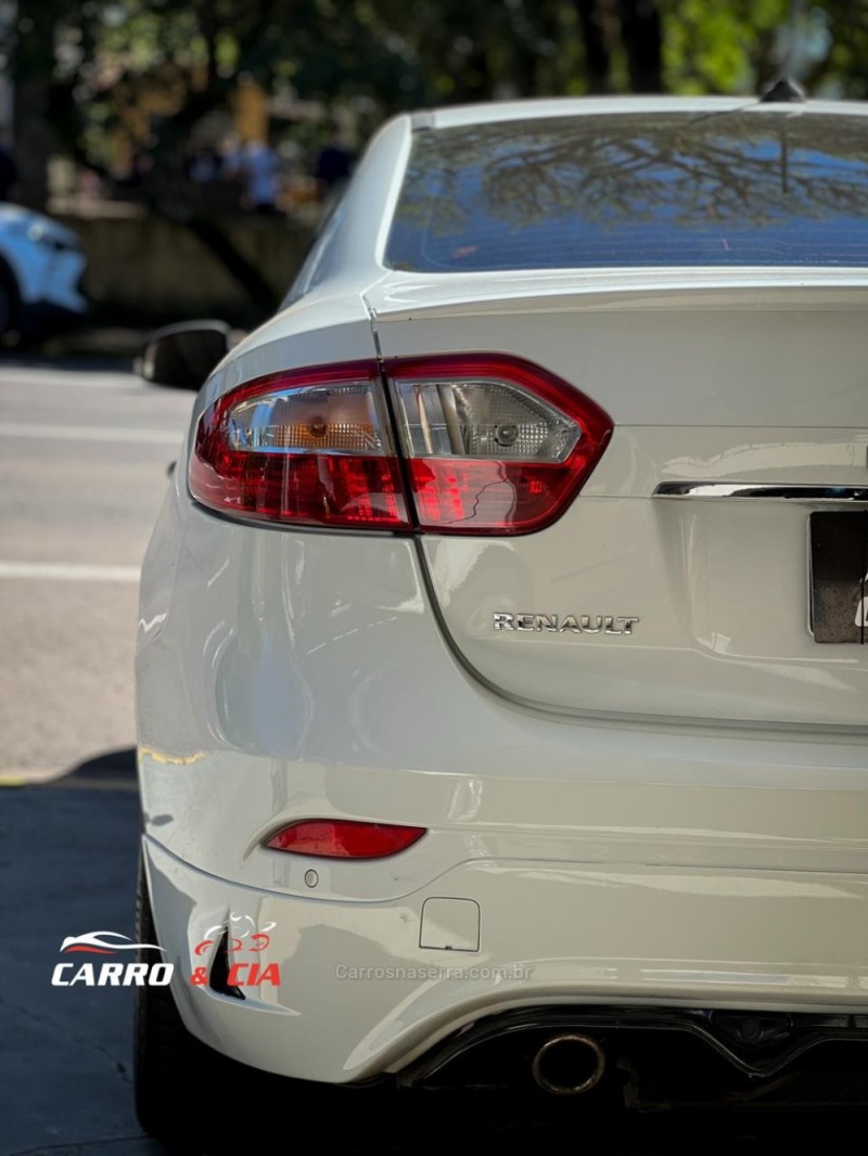 FLUENCE 2.0 GT 16V TURBO GASOLINA 4P MANUAL - 2014 - SANTA CRUZ DO SUL